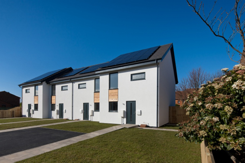 Pioneering eco houses feature energy-saving LEDs
