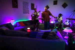  Philips Hue - together with Live Nation - can almost bring a band into your living room! - Philips Lighting & Live Nation