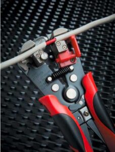 9 5 Class, comfort and control