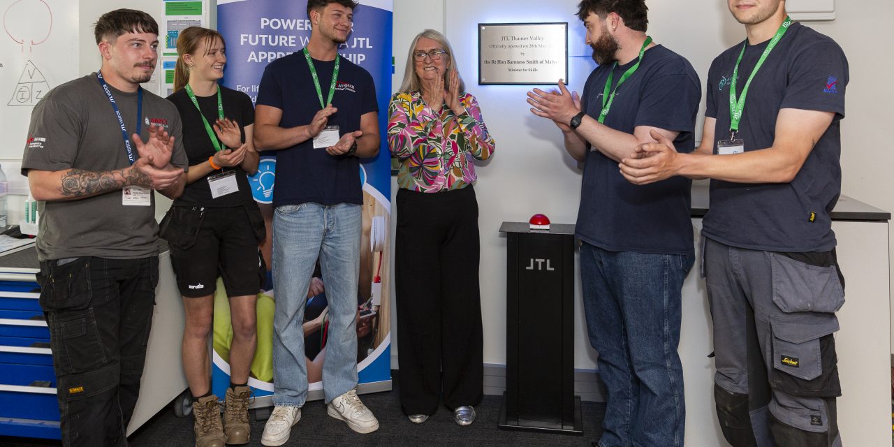 Skills Minister officially opens new JTL £1m training centre