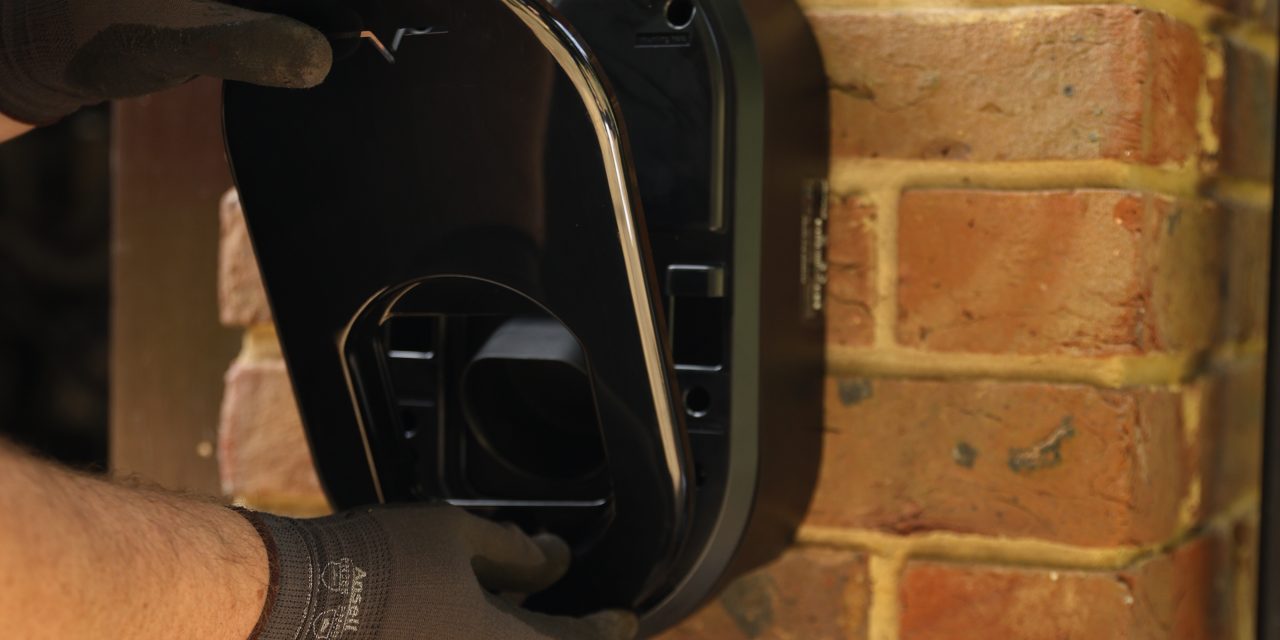 VCHRGD partners Medlocks Electrical Distributors for EV charging
