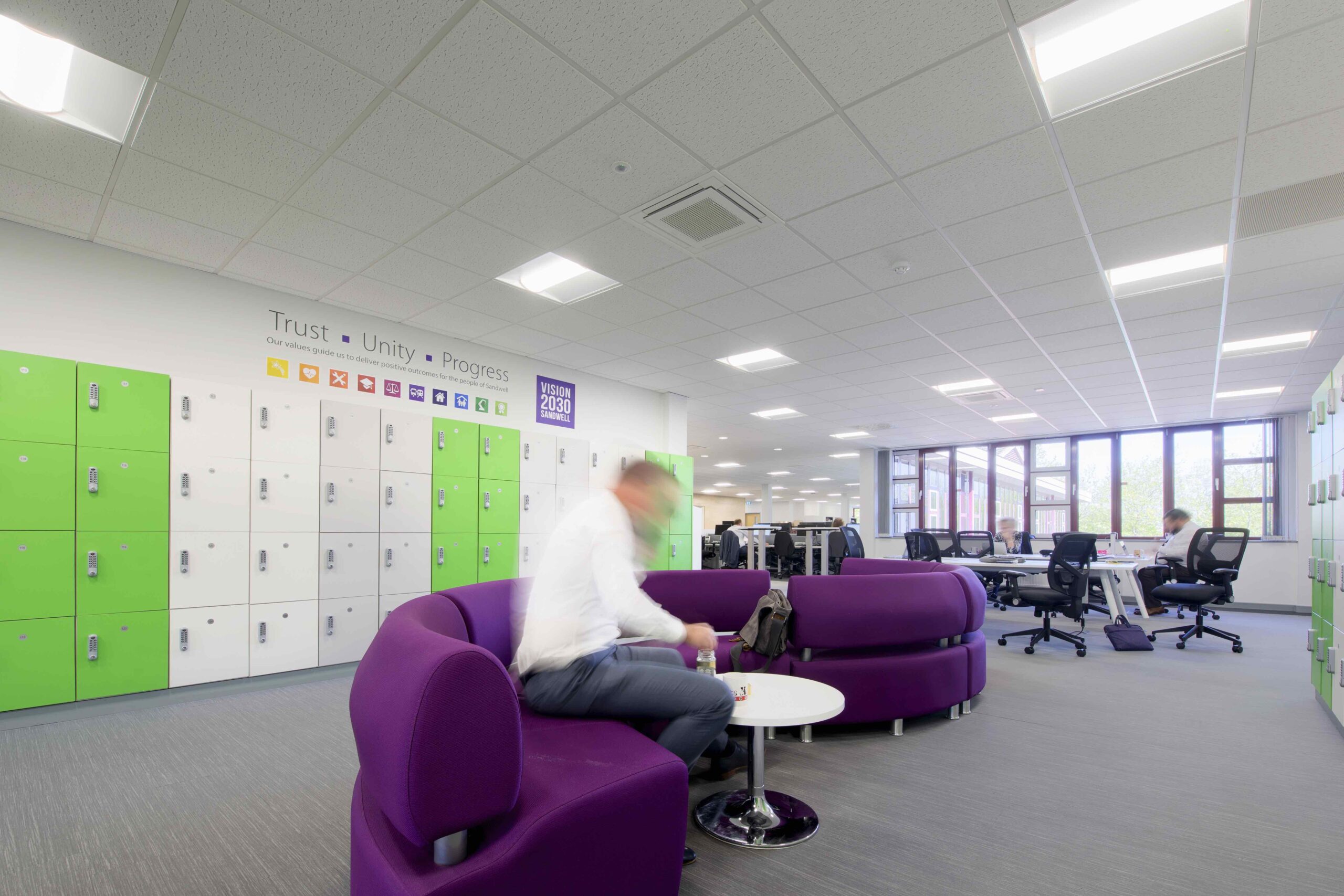 Retrofit lighting key to energy saving and carbon reduction, says Tamlite