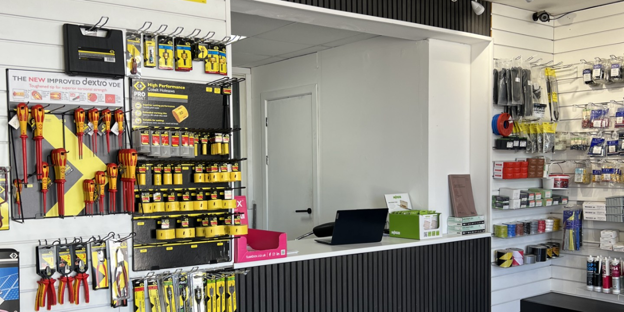 South West entrepreneurs join forces to relaunch Swindon electrical suppliers