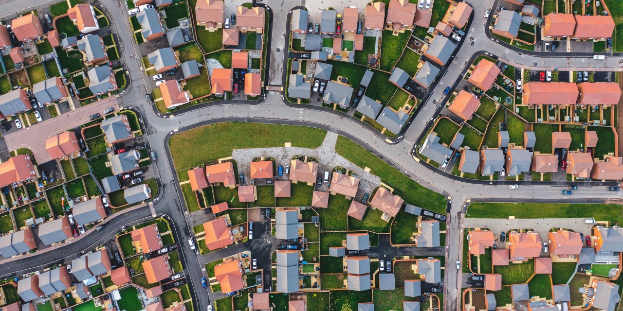 Report urges Government to address ‘hot water gap’ in Warm Homes Plan