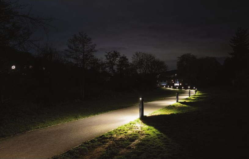 Thorn’s Urba bollards lead the way at Coed Melyn Park