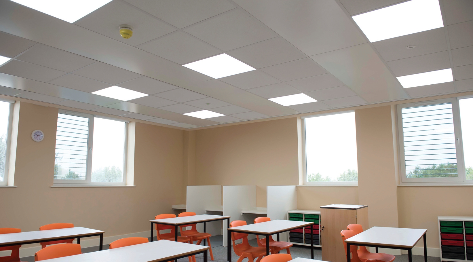 Luceco lights The Pines Special School, Birmingham