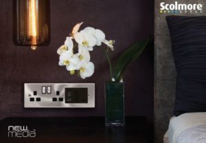 p42article1 New Media Plate - half full or half empty