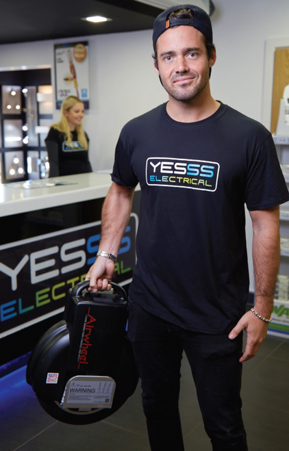 YESSS Electrical has airwheel-y good time with TV’s Spencer