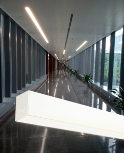 t Seamless LED lighting system from Luceco