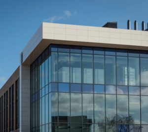 unitrunk Unitrunk helps futureproof university’s STEMlab scheme